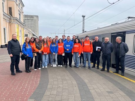 День відкритих дверей на Укрзалізниці: студенти УкрДУЗТ на станціях Мерефа та Берестин!