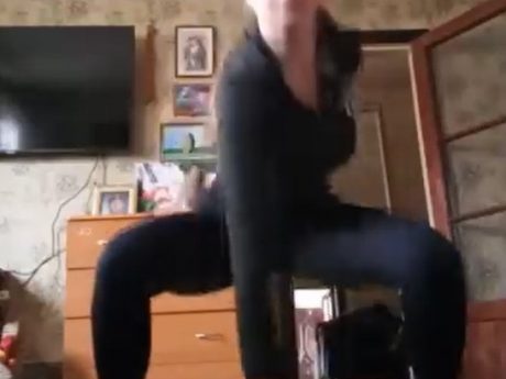 Результати змагань серед студентів УкрДУЗТ “Залізні люди” Присідання зі стрибком за 1 хвилину.