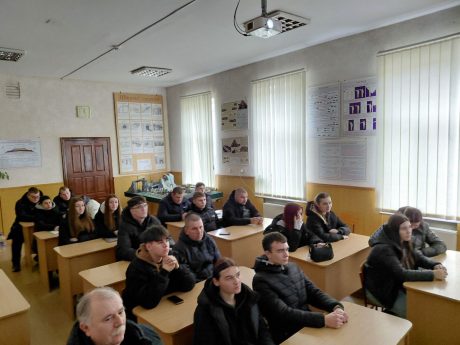 Чернівецький транспортний фаховий коледж.