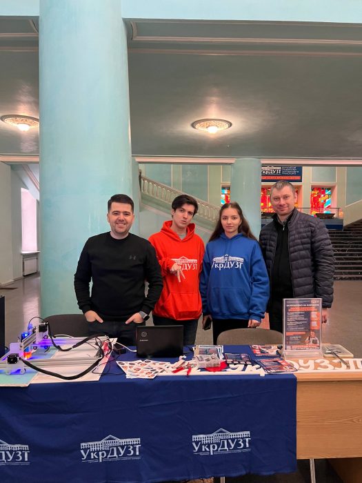 День відкритих дверей в Українському державному університеті залізничного транспорту!