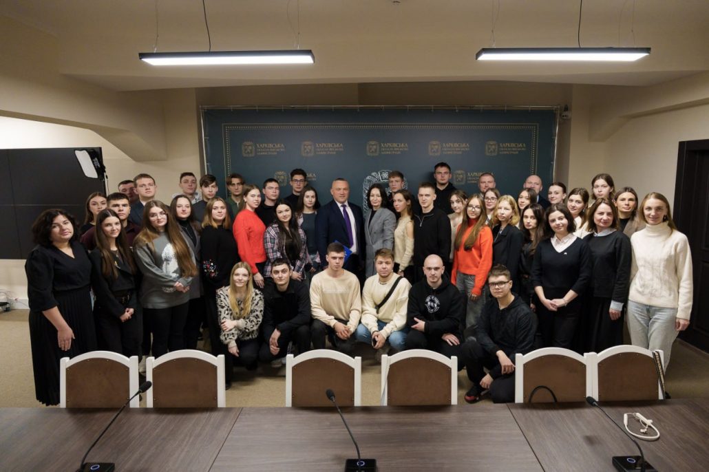 УкрДУЗТ долучився до відкритого діалогу студентської спільноти з представниками Уряду та ХОВА!