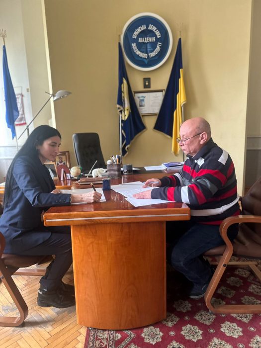 УкрДУЗТ підписав договір про співпрацю з ТОВ «Українська бізнес академія»