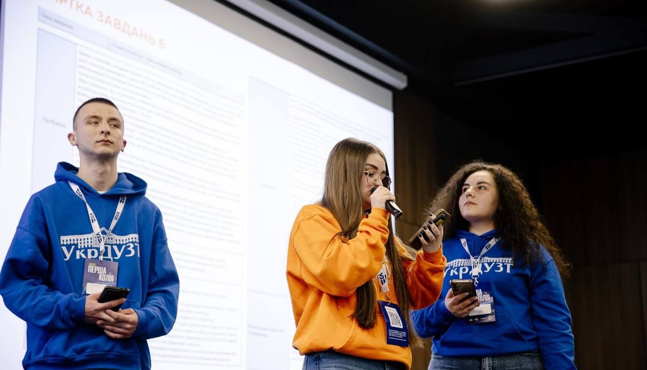 Студентка кафедри «Інженерія вагонів та якість продукції» — серед найкращих на хакатоні «Перша колія 2.0»